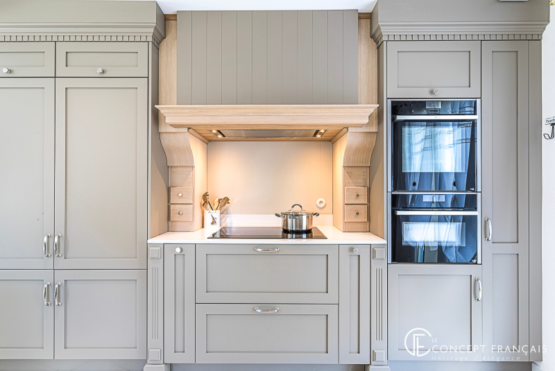 Collection Historique modèle Vincennes : cuisine française haut de gamme à Saint Orens